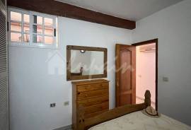 1 Bedroom Apartment In Edf Los Toscales For Sale In Arona LP13180