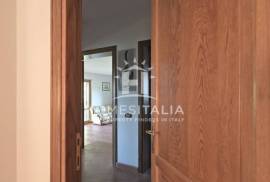 Villa with garden and panoramic terrace