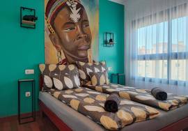 Renovated penthouse with incredible views