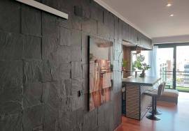 Renovated penthouse with incredible views