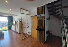 Renovated penthouse with incredible views