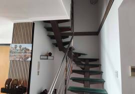 Renovated penthouse with incredible views