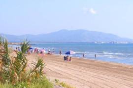 AMANECER BEACHFRONT APARTMENTS For Sale In Cabanes Costa Azahar, Valencia Spain AMANECER BEACHFRONT APARTMENTS For Sale In Cabanes Costa Azahar, Valencia Spain