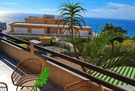 Luxury 3 Bed Apartment For Sale in Club Myknonos Umdloti South