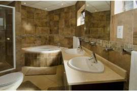 Luxury 3 Bed Apartment For Sale in Club Myknonos Umdloti South