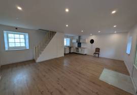 Recently Renovated House with Garden