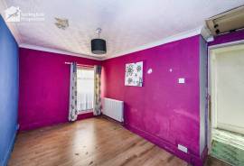 3 bedroom, Terraced House for sale
