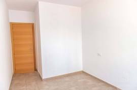3 bedroom townhouse with terrace for sale in the centre of Periana.