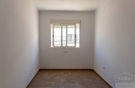 3 bedroom townhouse with terrace for sale in the centre of Periana.