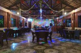 BOBBYS Beach House – Commercial Beach Property For Sale In Lugait