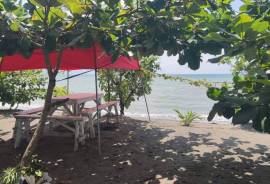 BOBBYS Beach House – Commercial Beach Property For Sale In Lugait
