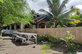 BOBBYS Beach House – Commercial Beach Property For Sale In Lugait