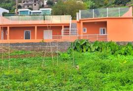 3 BEDROOM VILLA IN ARCO DA CALHETA SEA VIEW