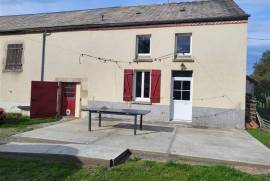 For Sale Farmhouse with land near St-Leger-Magnazeix - Haute Vienne