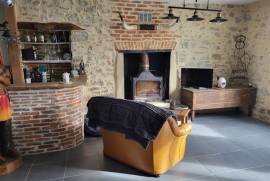 For Sale Farmhouse with land near St-Leger-Magnazeix - Haute Vienne