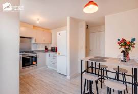 3 bedroom, End of terrace house for sale