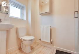 3 bedroom, End of terrace house for sale