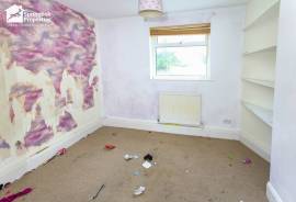 3 bedroom, Terraced House for sale