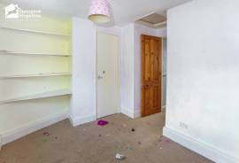 3 bedroom, Terraced House for sale