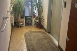 Продам многокомнатную квартиру, Изюмская ул, 22, Москва г