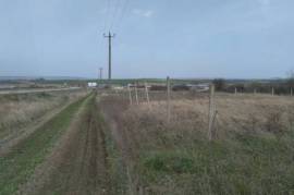 Продаётся земельный участок