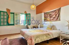 4 Bedroom House For Sale