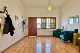 4 Bedroom House For Sale