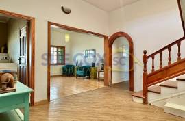 4 Bedroom House For Sale