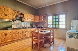 4 Bedroom House For Sale