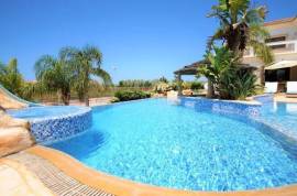 House (Detached) in Sea Caves Pegeia, Paphos for Sale