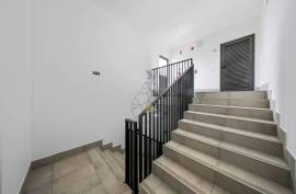 Luxury 3 Bedroom Apartment for Sale in Portimão – Top Floor with Large Balconies and Pool in Portimão Luxury 3 Bedroom Apartment for Sale in Portimão – Top Floor with Large Balconies and Pool in Portimão