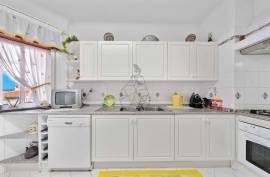 Spacious 2 bedroom apartment Great location in Lagos Spacious 2 bedroom apartment Great location in Lagos