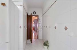 Spacious 2 bedroom apartment Great location in Lagos Spacious 2 bedroom apartment Great location in Lagos