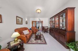 Spacious 2 bedroom apartment Great location in Lagos Spacious 2 bedroom apartment Great location in Lagos