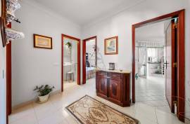 Spacious 2 bedroom apartment Great location in Lagos Spacious 2 bedroom apartment Great location in Lagos