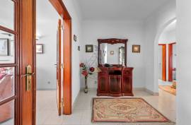 Spacious 2 bedroom apartment Great location in Lagos Spacious 2 bedroom apartment Great location in Lagos