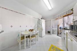 Spacious 2 bedroom apartment Great location in Lagos Spacious 2 bedroom apartment Great location in Lagos