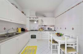 Spacious 2 bedroom apartment Great location in Lagos Spacious 2 bedroom apartment Great location in Lagos