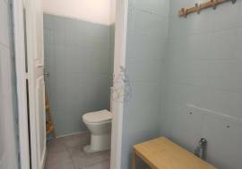 Annual rental Ground floor shop with 151 m2 in Armação de Pêra Annual rental Ground floor shop with 151 m2 in Armação de Pêra