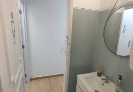 Annual rental Ground floor shop with 151 m2 in Armação de Pêra Annual rental Ground floor shop with 151 m2 in Armação de Pêra