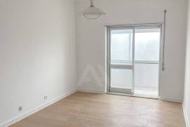 Apartamento T2 Remodelado em Leiria com Arrecadação Apartamento T2 Remodelado em Leiria com Arrecadação