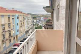 Apartamento T2 Remodelado em Leiria com Arrecadação Apartamento T2 Remodelado em Leiria com Arrecadação