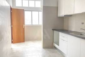 Apartamento T2 Remodelado em Leiria com Arrecadação Apartamento T2 Remodelado em Leiria com Arrecadação