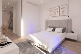 Moradia T4 + 1 em Condomínio Exclusivo em São Pedro do Estoril Moradia T4 + 1 em Condomínio Exclusivo em São Pedro do Estoril