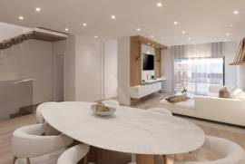 Moradia T4 + 1 em São Pedro do Estoril a 5 Minutos da Praia