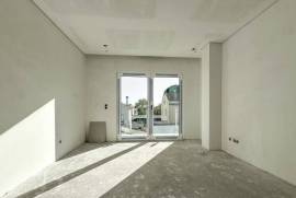 Moradia T4 + 1 em São Pedro do Estoril a 5 Minutos da Praia