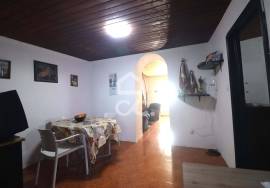 House with 2+1 Bedrooms - Fenais da Ajuda - Ribeira Grande House with 2+1 Bedrooms - Fenais da Ajuda - Ribeira Grande