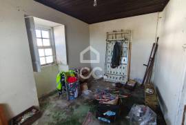 House for refurbishment in Santa Bárbara House for refurbishment in Santa Bárbara