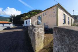 House for refurbishment in Santa Bárbara