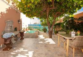 Olhão – Duplex in a Restored Private Mansion, the Softness of a Private Garden Olhão – Duplex in a Restored Private Mansion, the Softness of a Private Garden